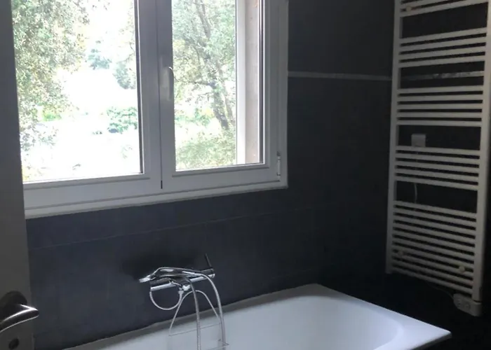 Maison De Caractere 度假居 *